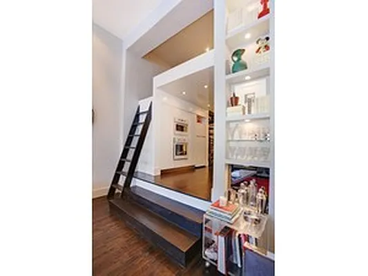 Sold by Corcoran | media 1