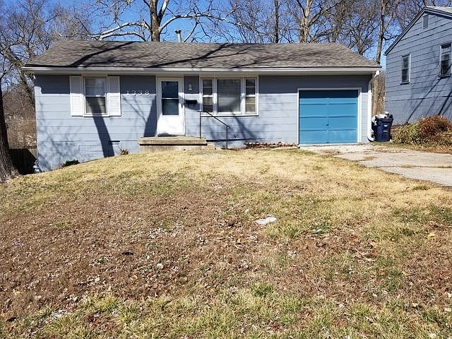 1st image of 1338 E 84th St