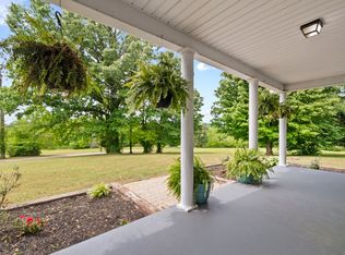 2580 Santa Fe Pike, Santa Fe, TN 38482