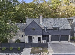 168 E Weber Rd, Columbus, OH 43202