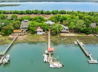 2713 Buccaneer Rd, Isle Of Palms, SC 29451