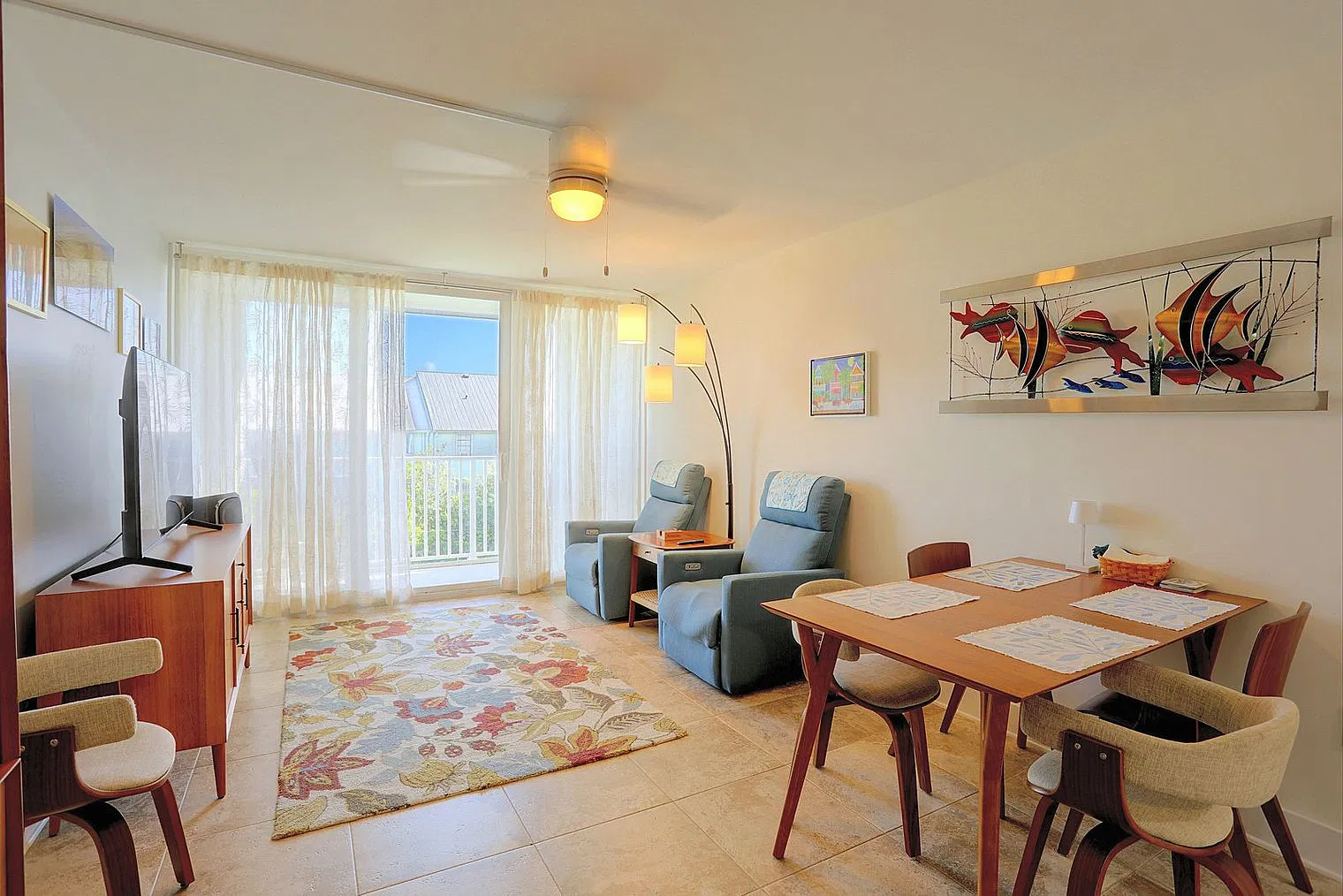 1 bed, 1.0 bath, 516 sqft, $4,103 — Photo 1