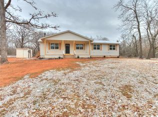 3215 S Lynn Rd, Norman, OK 73026