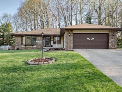 13185 S Partridge Dr, Valley View, OH, 44125