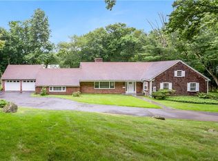 88 Indian Hill Rd, Stamford, CT 06902