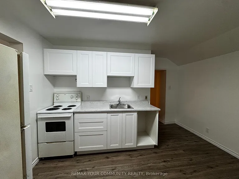 205 Church St #A — Photo 7