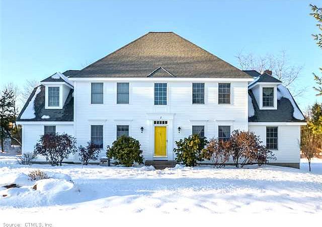 1st image of 2 Chatsworth Ct