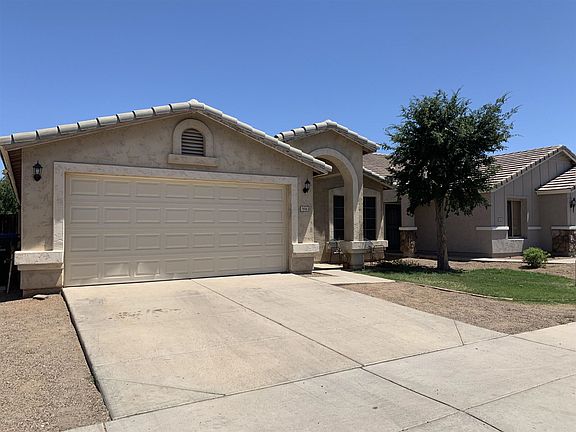 2nd image of 916 W Sunland Ave