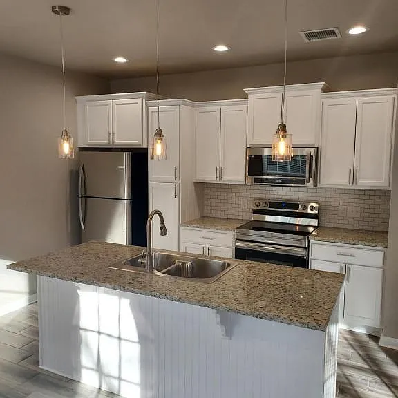 109 Meyers Terrace Cir — Photo 6