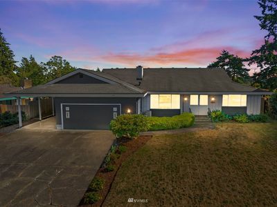 3913 Hampton Way, Kent, WA, 98032