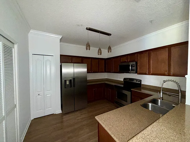 4911 Key Lime Dr #108 — Photo 6