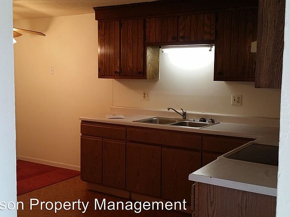 3rd image of 1104 W McCarty St APT B2