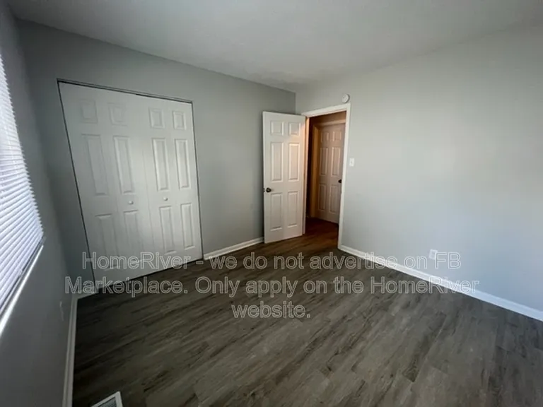 809 Spring Valley Dr — Photo 14