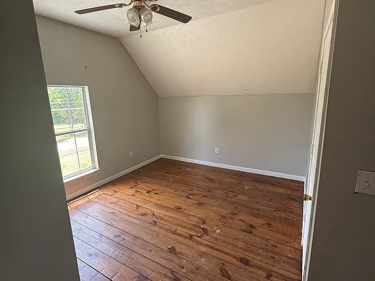 2445 Blackjack Rd — Photo 5