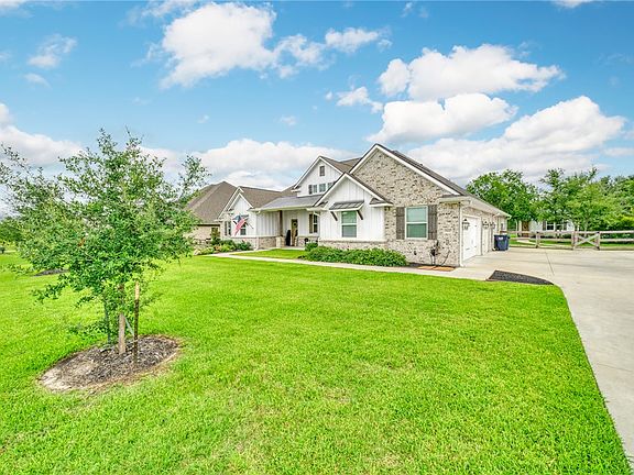 3rd image of 5527 Millstone Dr