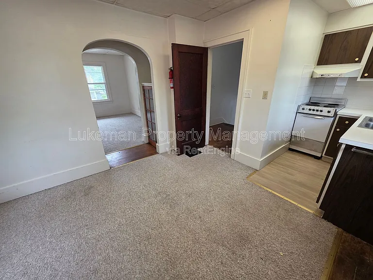 1019 Egleston Ave #1017 — Photo 2