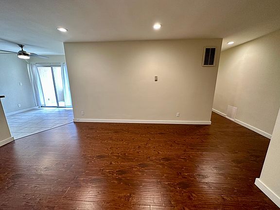 2nd image of 1533 Hi Point St #306