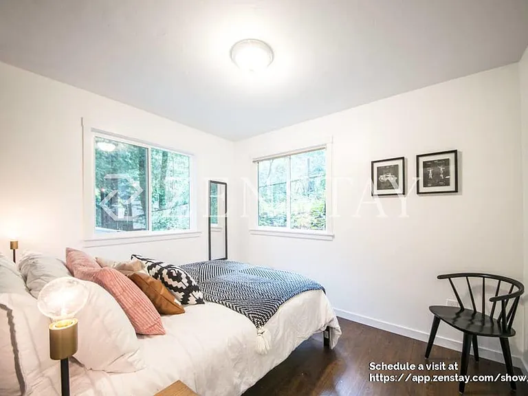 10541 Old River Rd — Photo 13
