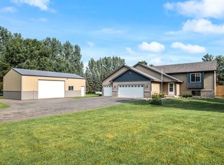 16334 373rd St, Taylors Falls, MN 55084