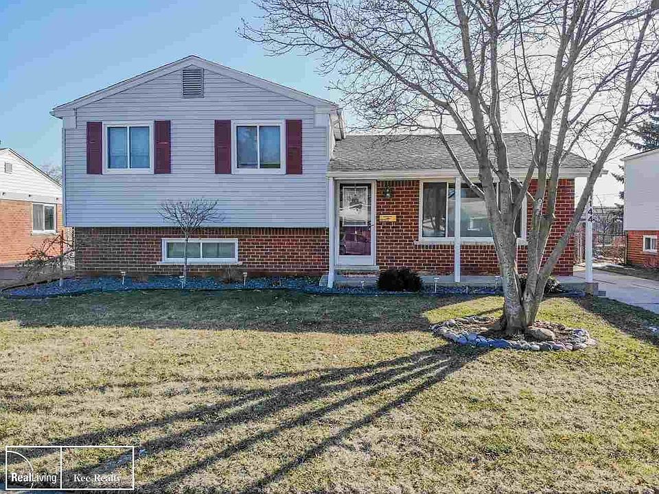 1st image of 31144 31144 Nelson Dr