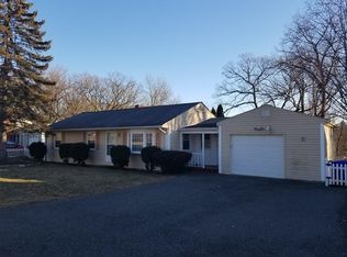 173 Navajo Rd, Springfield, MA 01109