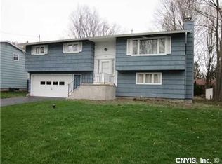 120 Riverdale Rd, Liverpool, NY 13090