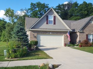 9897 Brook Wood Dr, McCordsville, IN 46055