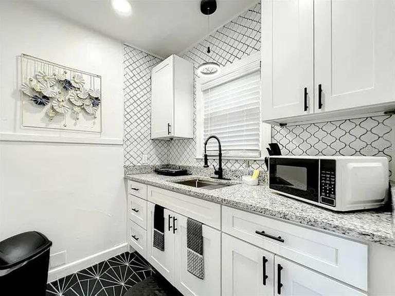 Hollenbeck Dr — Photo 11