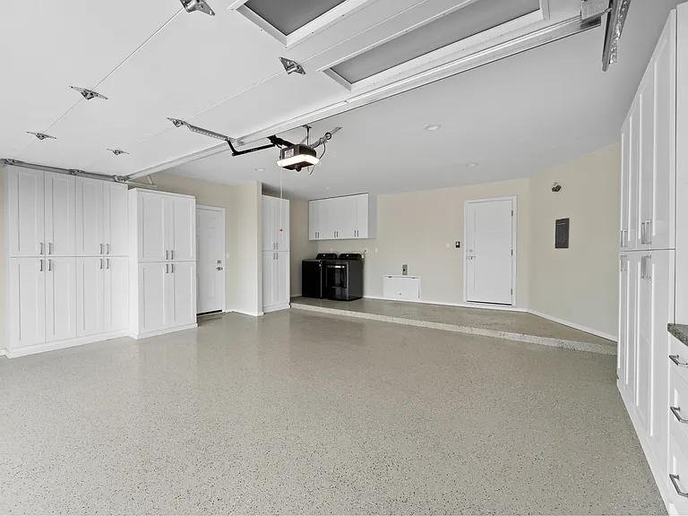 5821 Corral Way — Photo 24