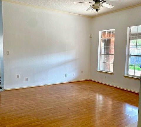 2nd image of 3601 Xenops Ave