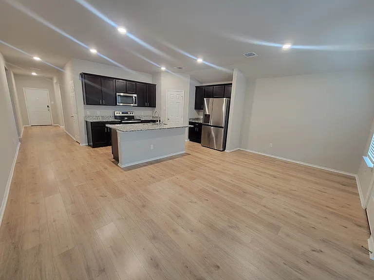 8602 Brahma Plains Rd — Photo 3