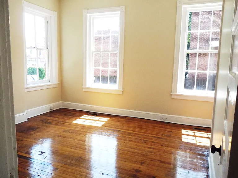 1648 W Grace St #3 — Photo 13