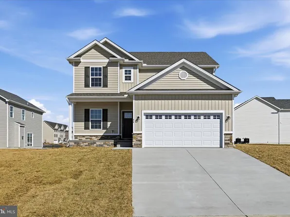 102 Brockham Ct, Winchester, VA 22602