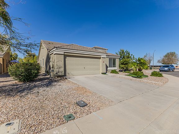 3rd image of 23538 W Grove Cir