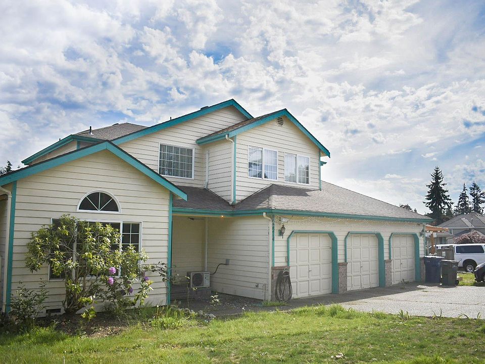 1st image of 2214 204th St SW
