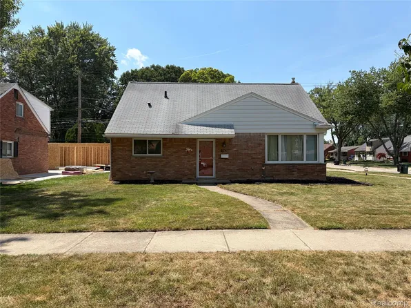 747 Jamaica Dr, Troy, MI 48083