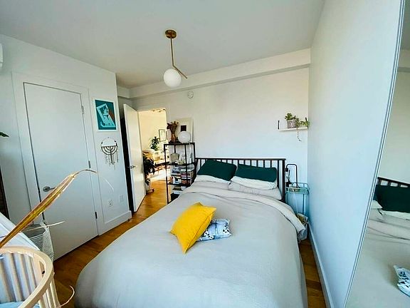 5th image of 169 Graham Ave #406A