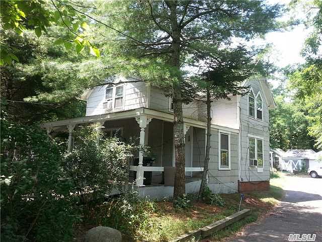 1st image of 464 Montauk Highway