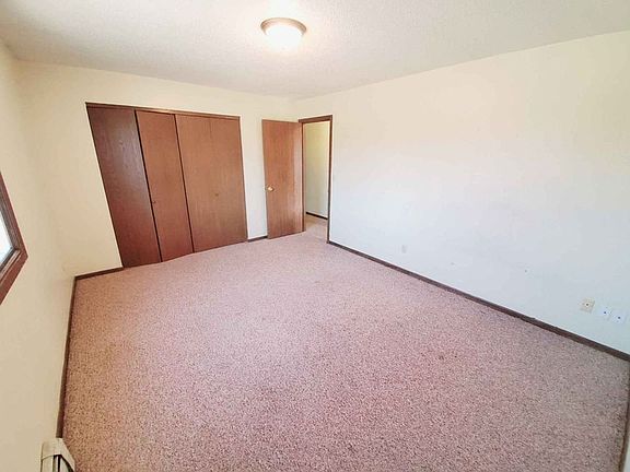5th image of 2901 E Rosser Ave APT 9