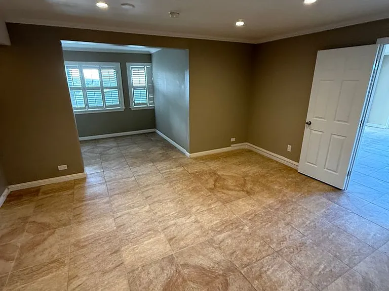 1627 Paula Drive — Photo 24