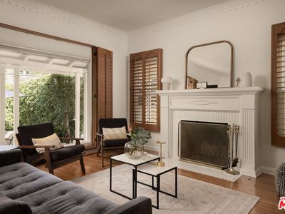 9012 Elevado St, West Hollywood, CA, 90069