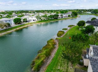 Fiji, Homestead, FL 33033
