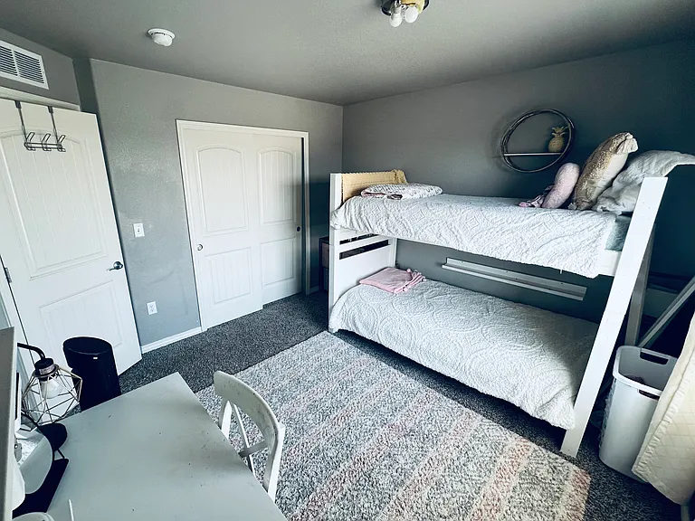 520 Mount Rainier St — Photo 29