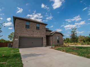 1001 Verde Valley Ln, Crowley, TX 76036