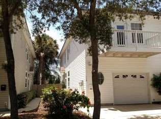 110 Seminole Rd, Atlantic Beach, FL 32233