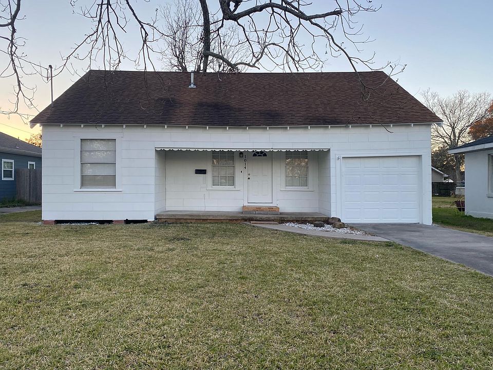 1014 Washington Port Neches, TX 77651