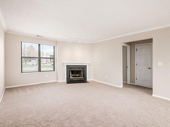 2nd image of 2727 Greystone Dr APT A