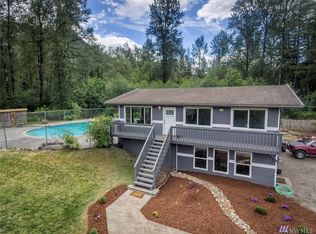 8030 Kendall Rd, Maple Falls, WA 98266