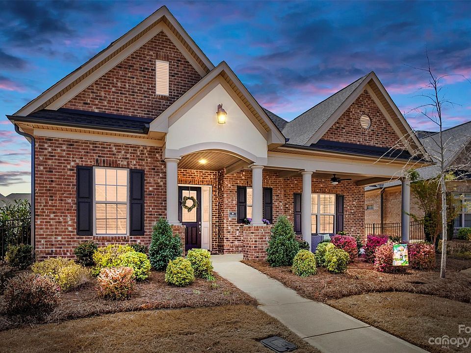 1st image of 5011 Vita Way