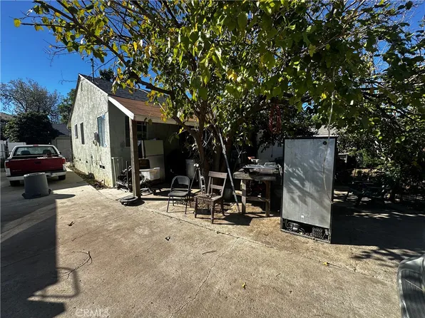 10961 Sharp Ave, Mission Hills, CA 91345